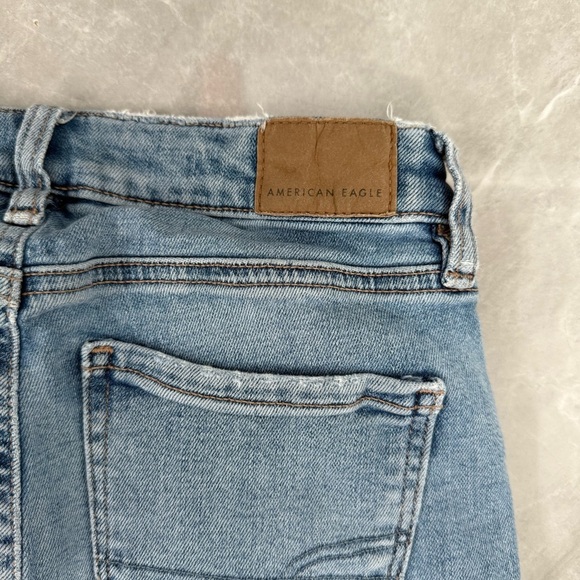 Women’s American Eagle Slim Straight Super Stretch Frayed Hem Jeans Size 00 - Picture 9 of 16